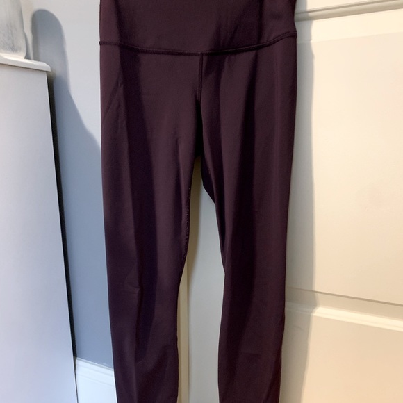 90 degree by reflex 7/8 leggings small in wine red - Picture 1 of 3